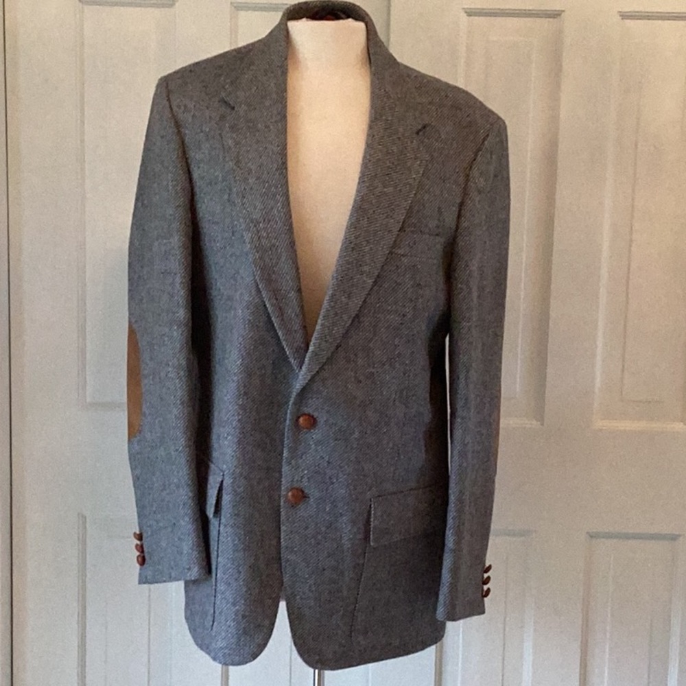 Men's Gray Blazer with Elbow Patches